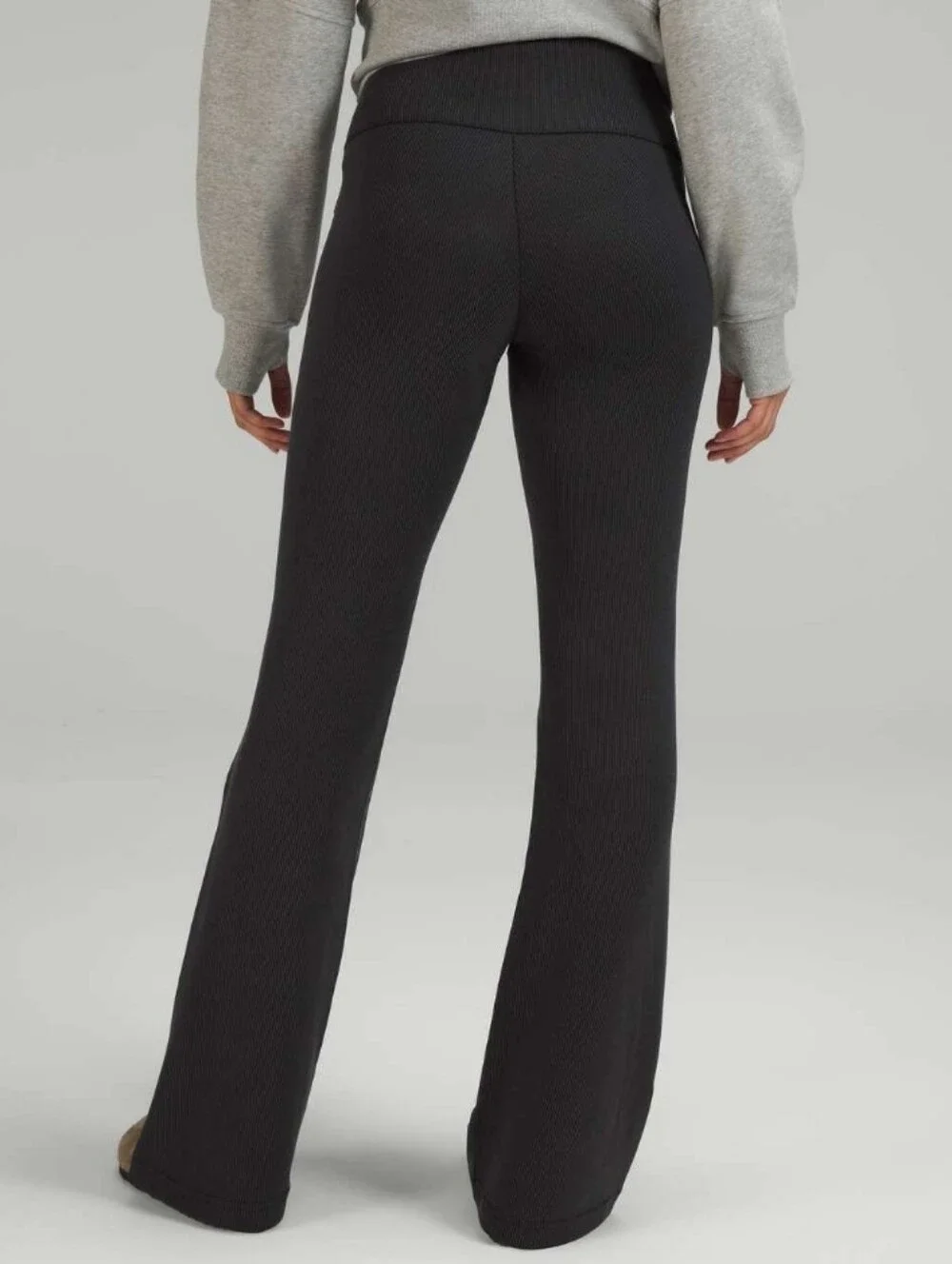 Lululemon Black Brushed Softstreme Ribbed Zip Flared 32.5